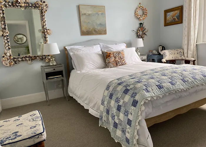 Resort: Anne'S House